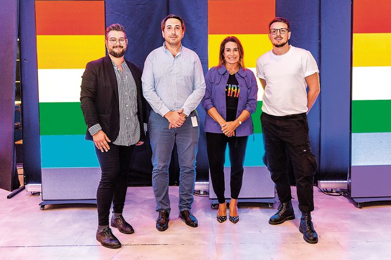 Asistente comercial de Movie Nicolás Albarracín, gerente de Marketing de Movie Andrés Ciccariello, gerenta de Marketing de Sevel Gabriela Coletto y ejecutivo comercial de Movie Felipe Chetrit