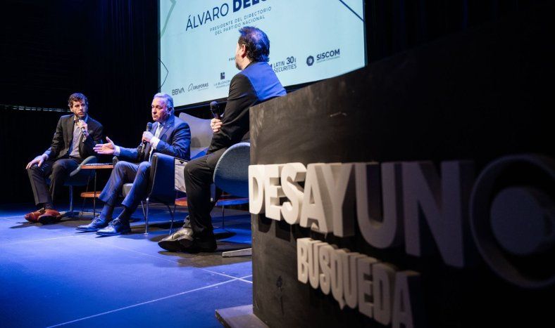 Álvaro Delgado en Desayunos Búsqueda.