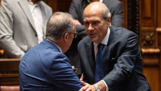 El ministro de Educación y Cultura, José Carlos Mahía, y el diputado blanco Pablo Abdala El ministro de Educación y Cultura, José Carlos Mahía, y el diputado blanco Pablo Abdala