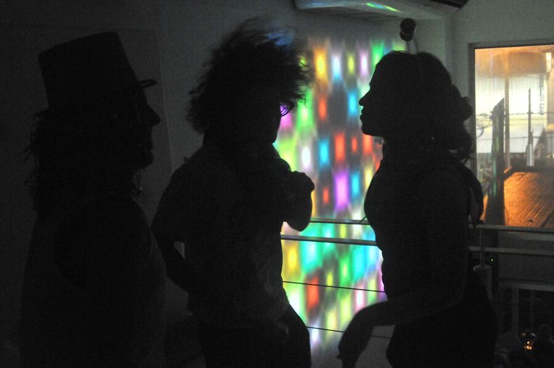 Desde que se decretó la emergencia sanitaria, el Ministerio del Interior intervino en 265 eventos en los cuales participaron 7.845 personas. Foto: Nicolás Der A