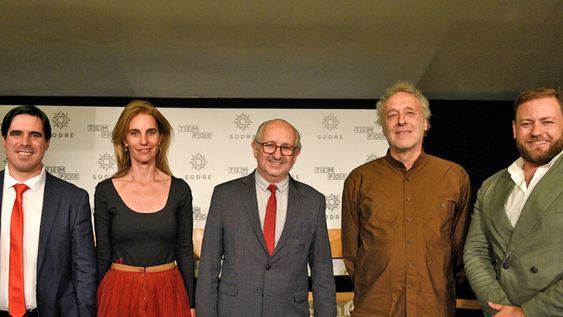 Nicolás Rauss junto al ministro Da Silveira y el Consejo del Sodre. Foto: Comunicación Sodre Nicolás Rauss junto al ministro Da Silveira y el Consejo del Sodre. Foto: Comunicación Sodre