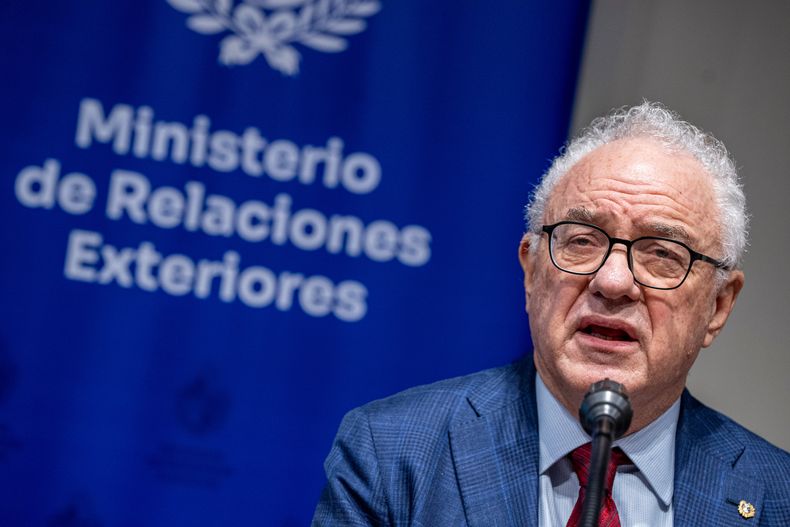 Canciller Mario Lubetkin
