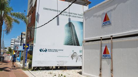 La obra de WTC en Punta del Este, en su fase inicial. Foto: Ricardo Antúnez / adhocFOTOS