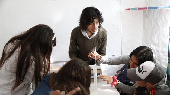 imagen de El cierre de un programa educativo para jóvenes que abandonan el sistema genera cortocircuitos entre Secundaria, ANEP y ONG imagen de El cierre de un programa educativo para jóvenes que abandonan el sistema genera cortocircuitos entre Secundaria, ANEP y ONG