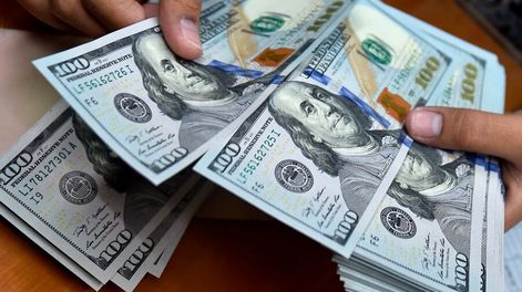 Billetes de dólares.