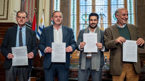 Candidatos presidenciales Guido Manini Ríos, Álvaro Delgado, Andrés Ojeda y Pablo Mieres.&nbsp;