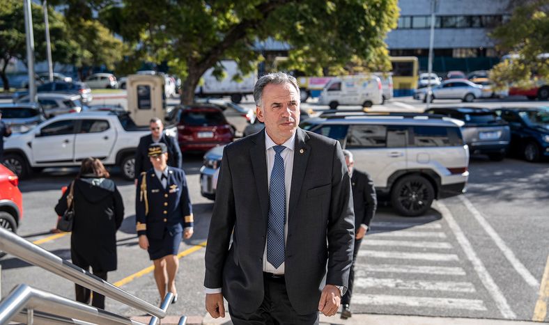 Presidente de la República Yamandú Orsi.