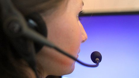 Una trabajadora de call center.